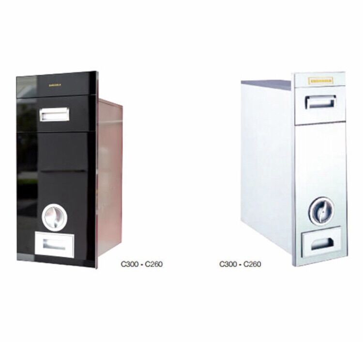 Thùng gạo Eurogold C300 mặt gương gắn tủ bếp
