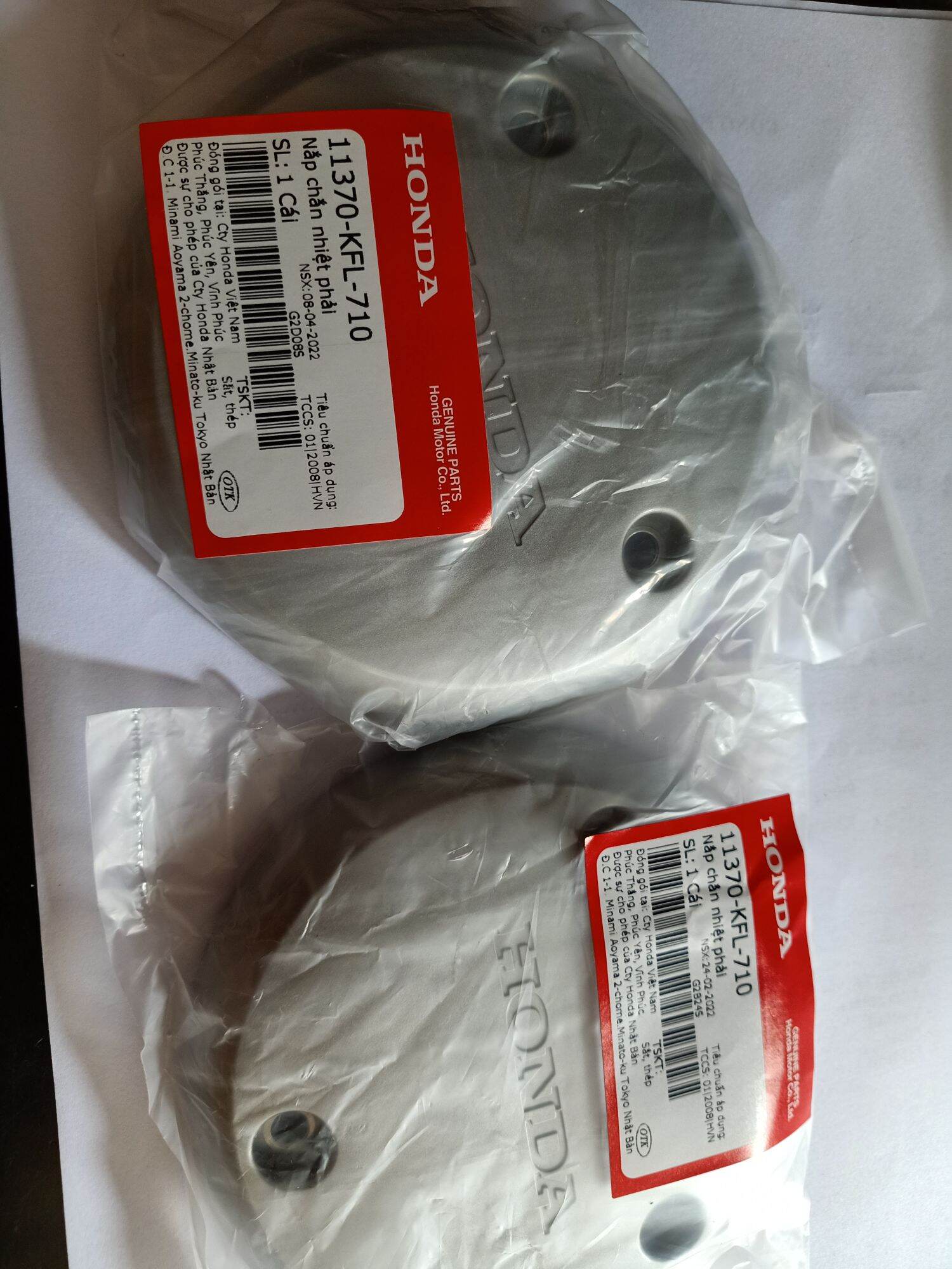 Nắp chụp nồi" Màu Bạc "Dr, Wave, Wave RS HONDA (Hàng Chính Hãng)