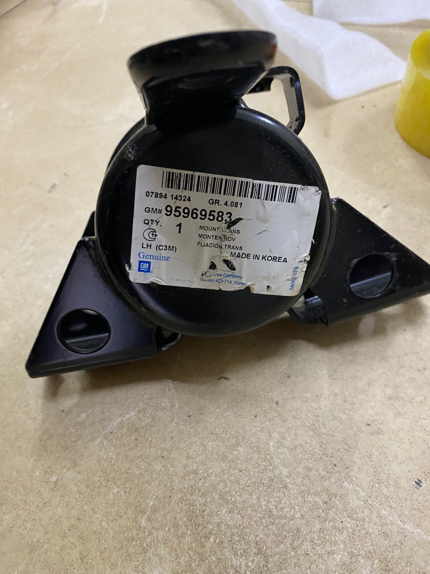 Chân máy trái Spark(matiz 4) Xịn Gm:95969583