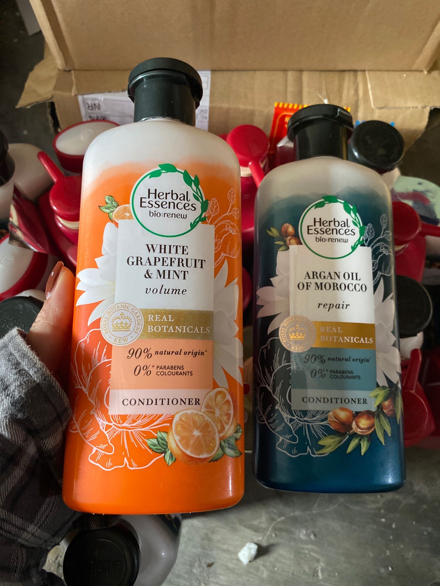 combo dầu gội và dầu  xả tóc Herbal Essences