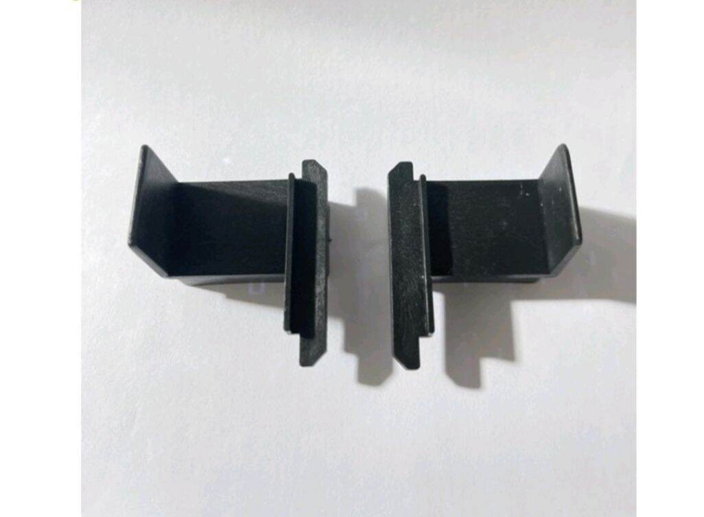 Nắp nhựa bịt thanh đố động cửa nhôm AP55 trên dưới giá 1 đôi