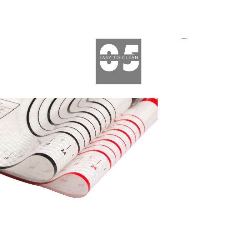 Tấm lót nhào bột size lớn nhất 60cm x 40cm.
