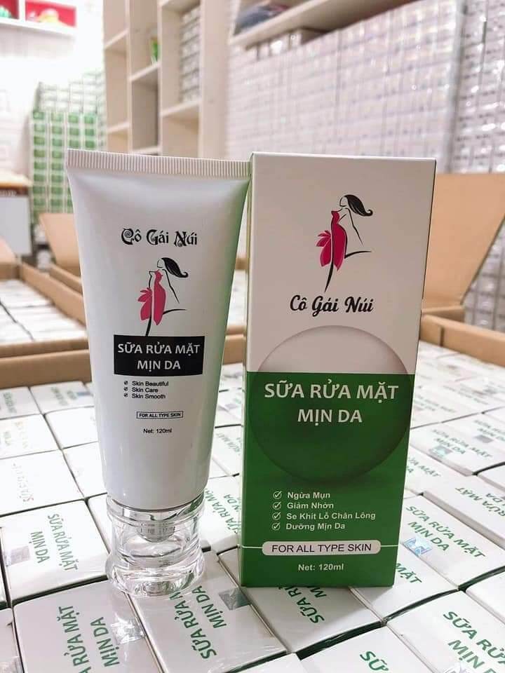 SỮA RỬA MẶT MỊN DA CÔ GÁI NÚI 120ml