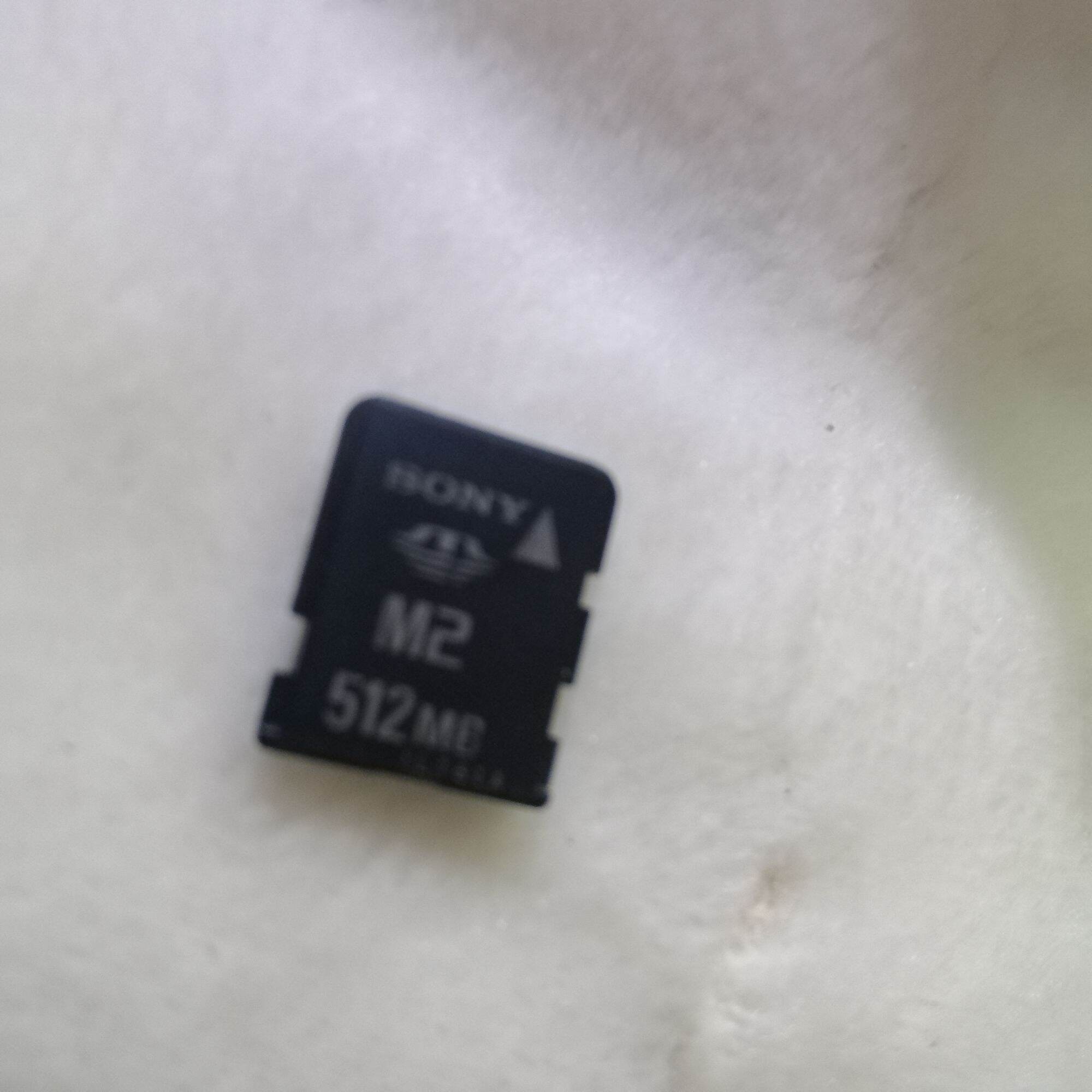 Thẻ nhớ M2 điện thoại Sony Ericsson tháo máy