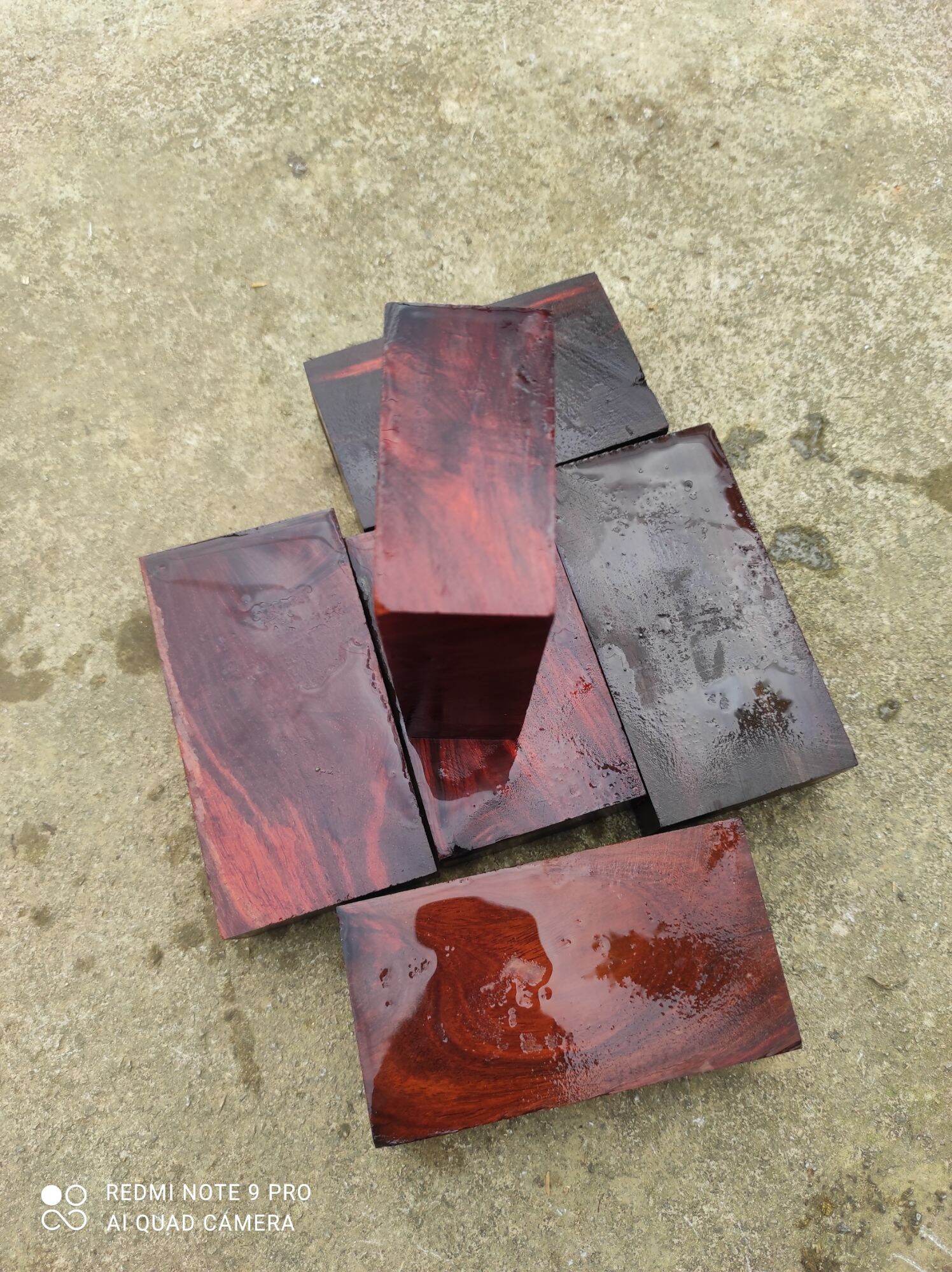 1 phôi gỗ trắc đỏ đen 4x8x13cm