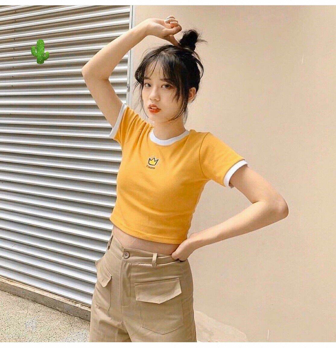 Áo croptop vàng viền siêu xinh