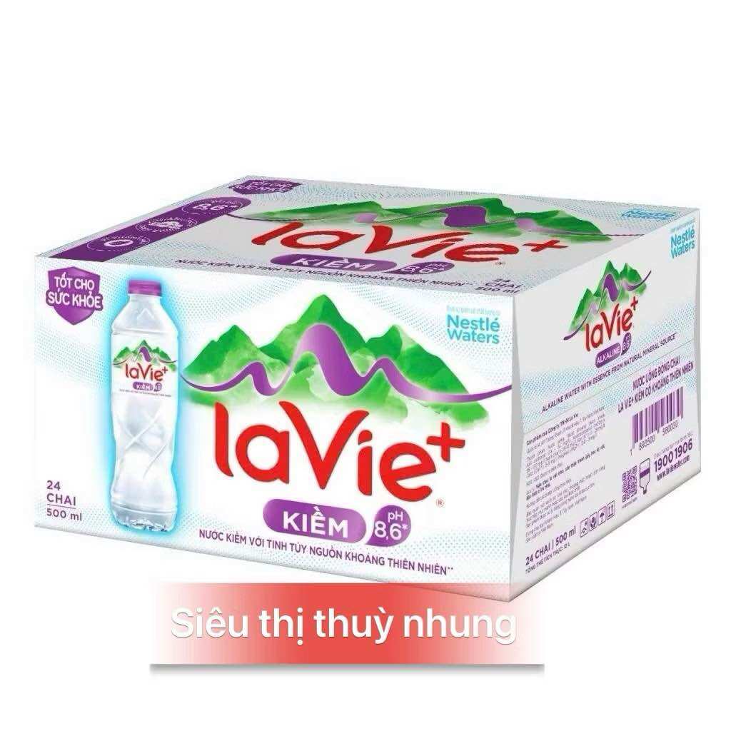 Nước khoáng Lavie+ 24 chai 500ml, kiểm soát độ cứng 86, Nestle Waters, thiết kế núi xanh lá, đóng gói hộp giấy.