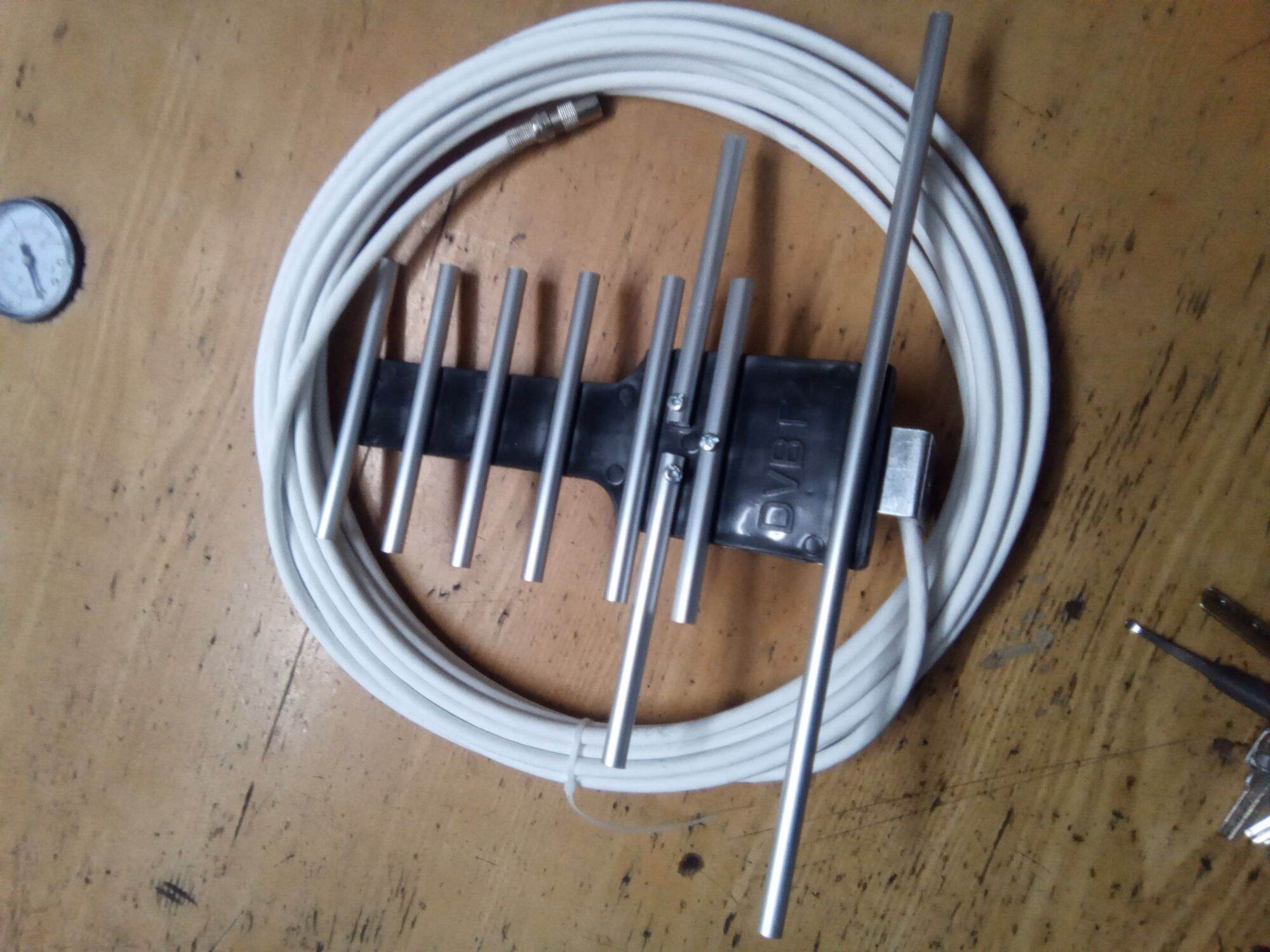 Anten chuẩn cho tivi & đầu thu KTS DVB• T2