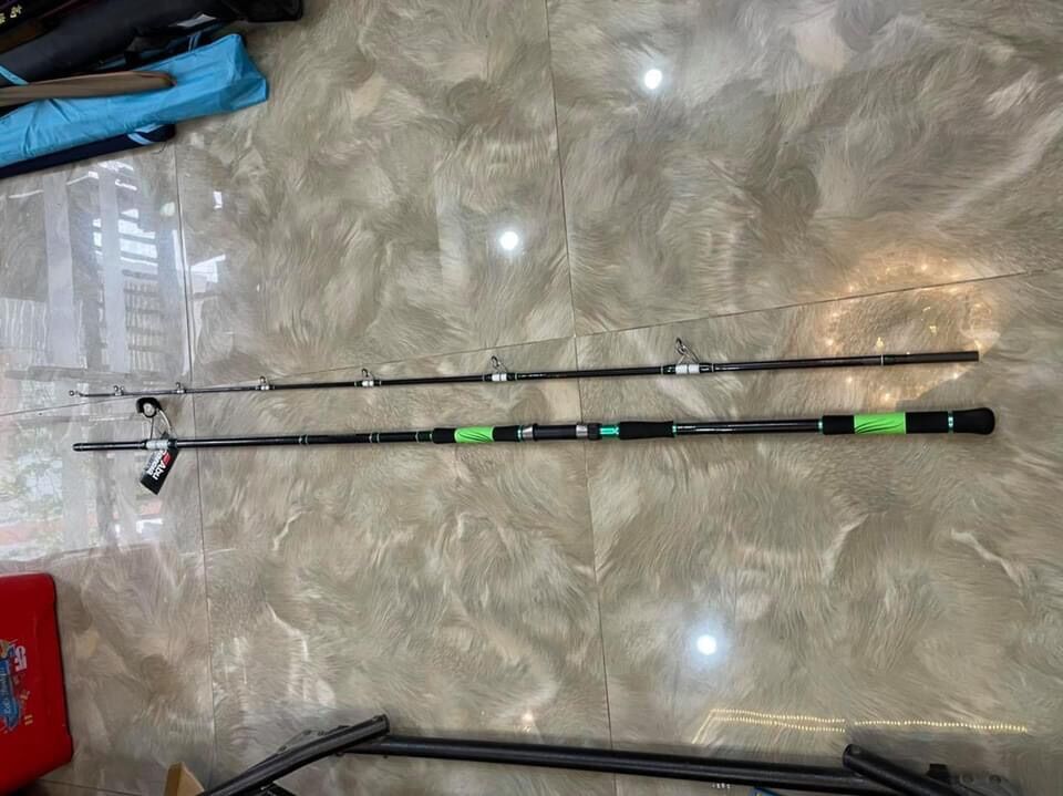 [HCM]Cần bạo lực ABU GARCIA Chuyên bắt bò  Tải mồi từ 250g- 500g( có thể hơn tuỳ kĩ thuật mỗi người) Cần dài 3m20