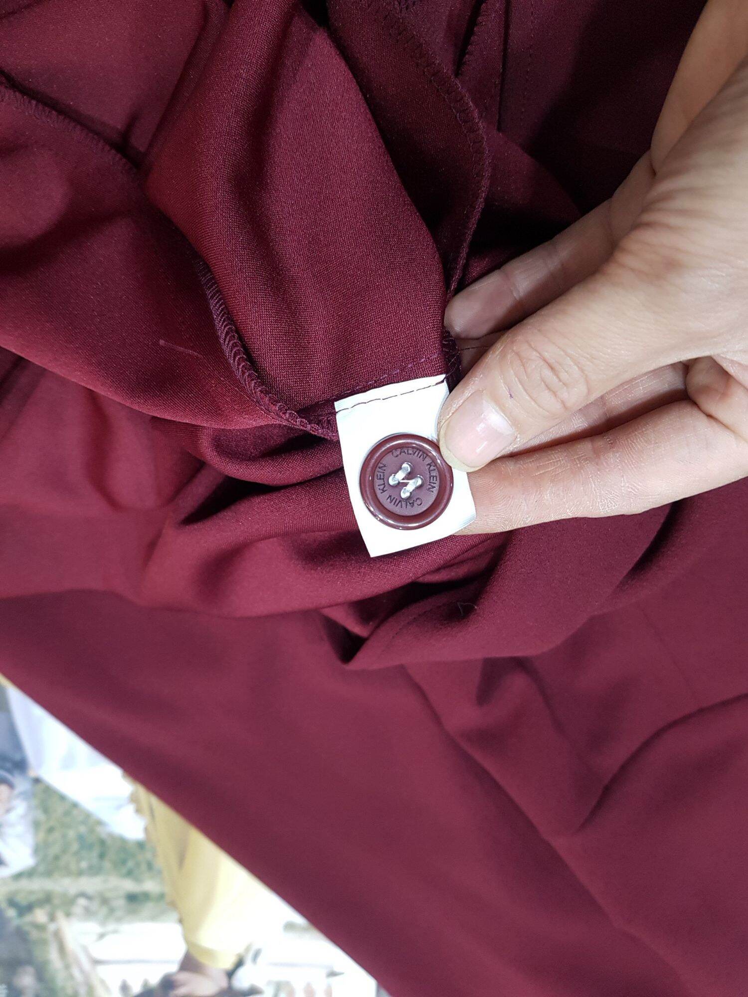 Đầm C@lvin Kl€in xuất dư, hàng 1 lớp, màu đỏ đô