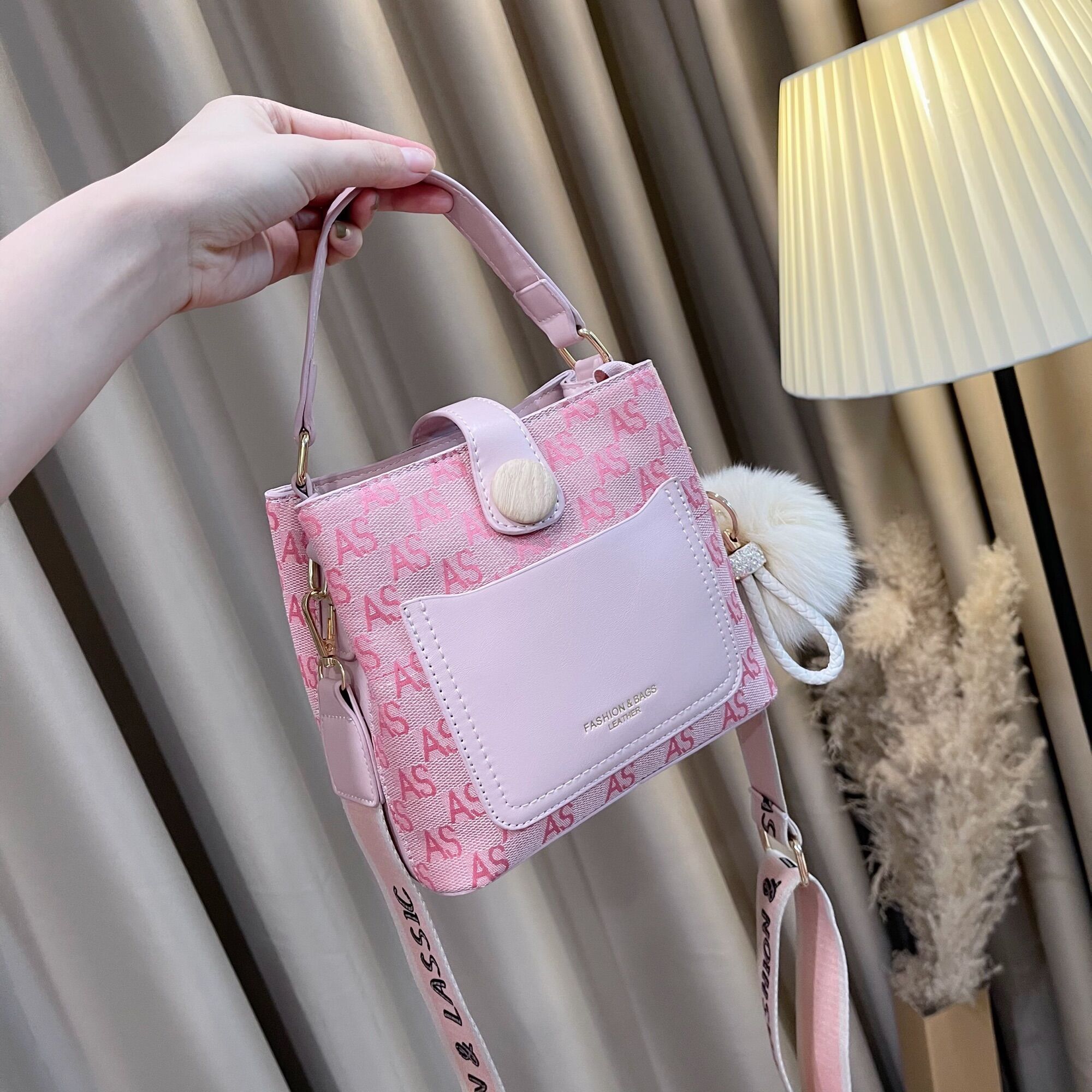 Túi Gucci dây rút (Size 21cm)