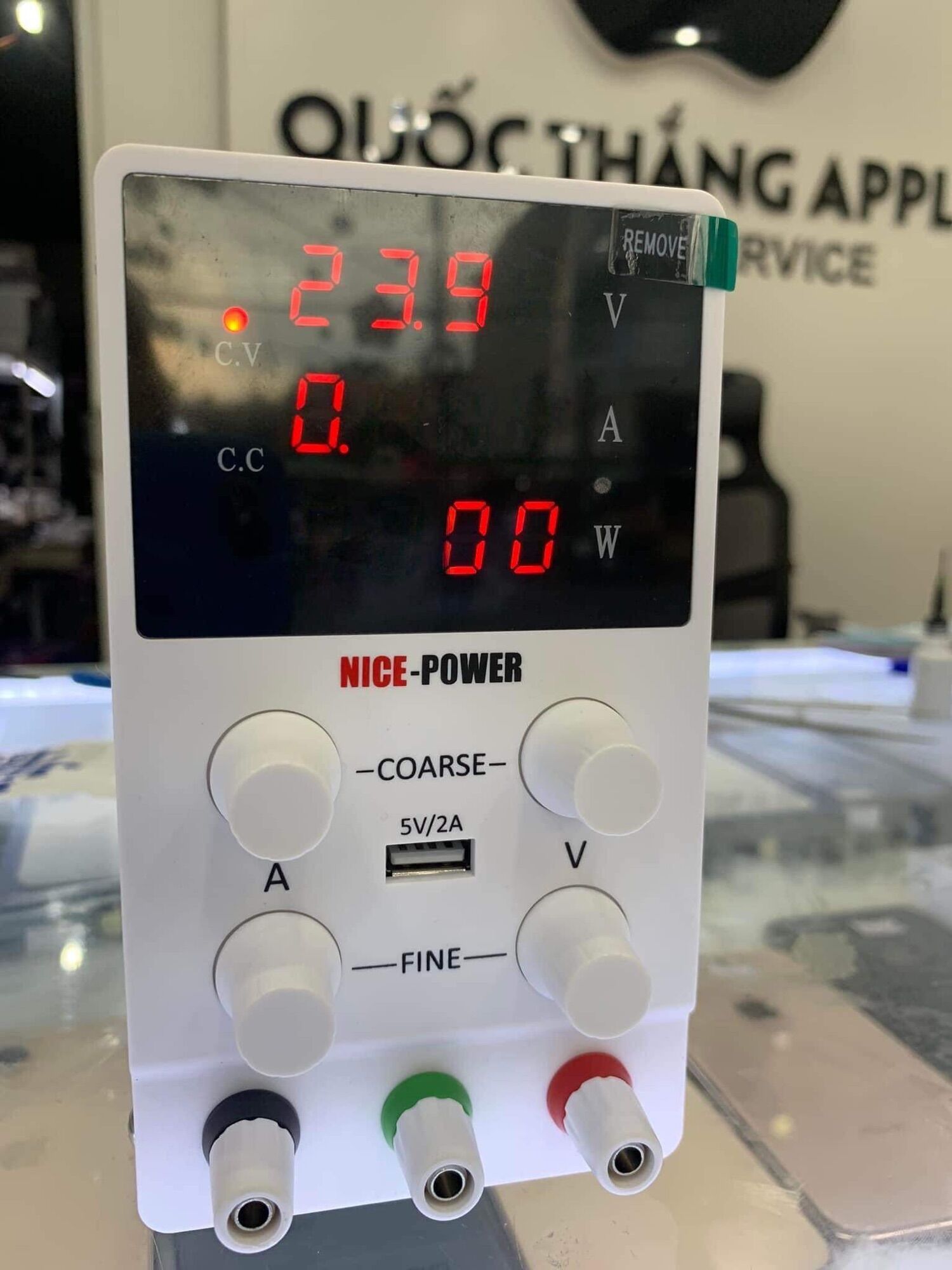 Máy cấp nguồn 30v 10A