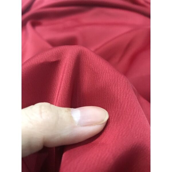 Vải lụa satin 2 da màu đỏ đô dày mềm rũ giá 1m _