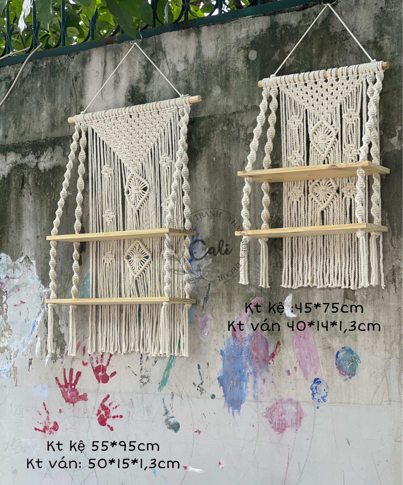 Kệ gỗ treo tường 2 tầng thắt macrame
