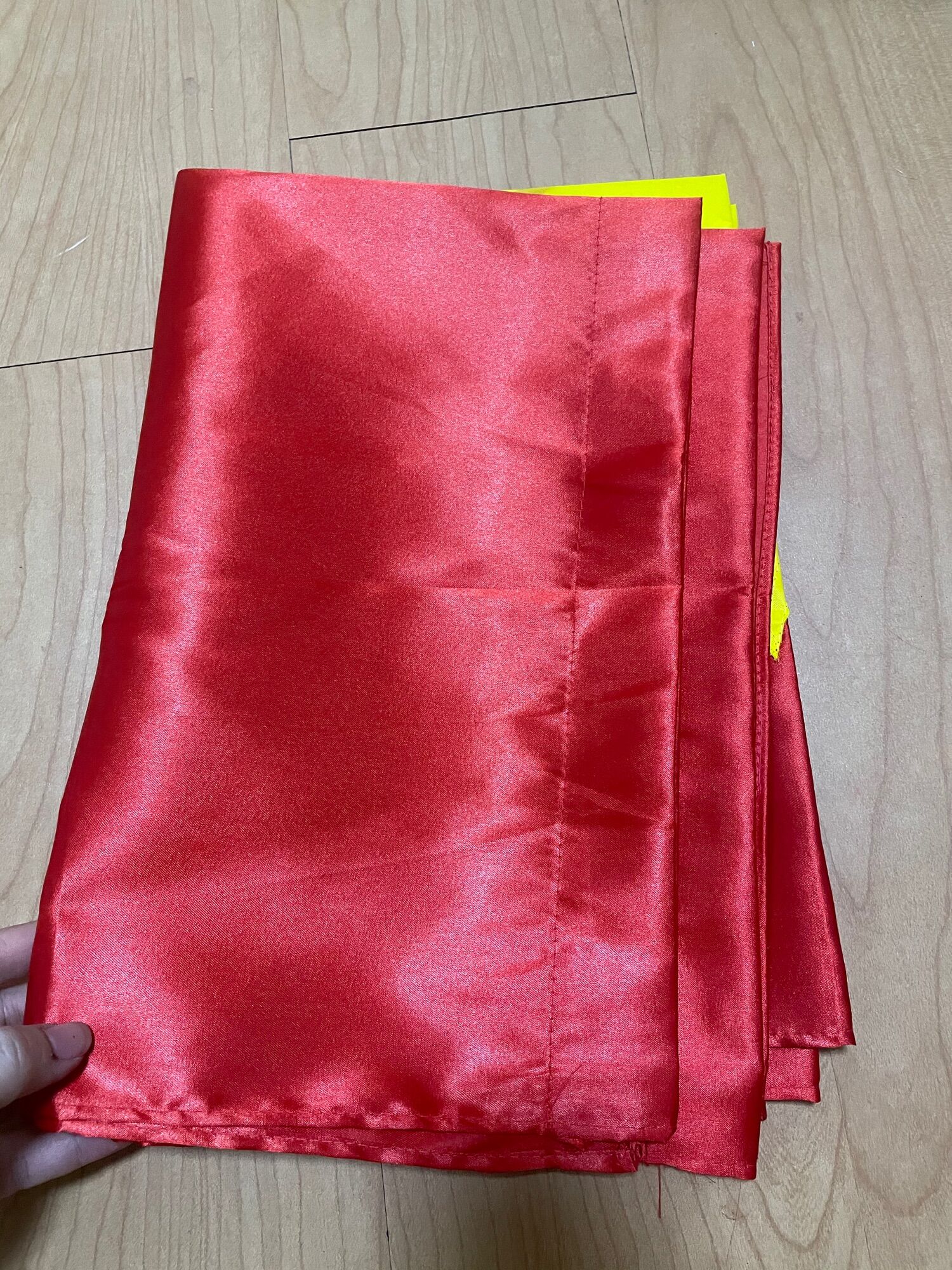 Cờ tổ quốc treo nhà Phi Bóng - 70x100cm