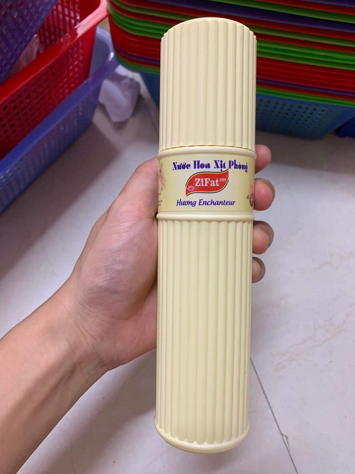 Nước Hoa Xịt Thơm Phòng Khử Mùi dung tích 200ml - Nhiều Hương