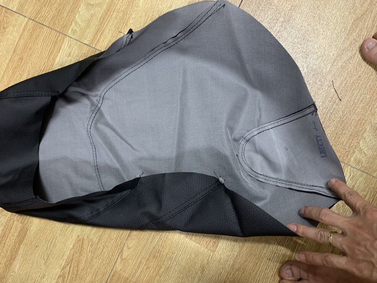 Vỏ yên xe máy da cao cấp xe Liberty - nhập khẩu (chính hãng piagio)
