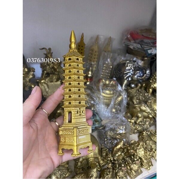 Tháp văn xương 7 tầng bằng đồng