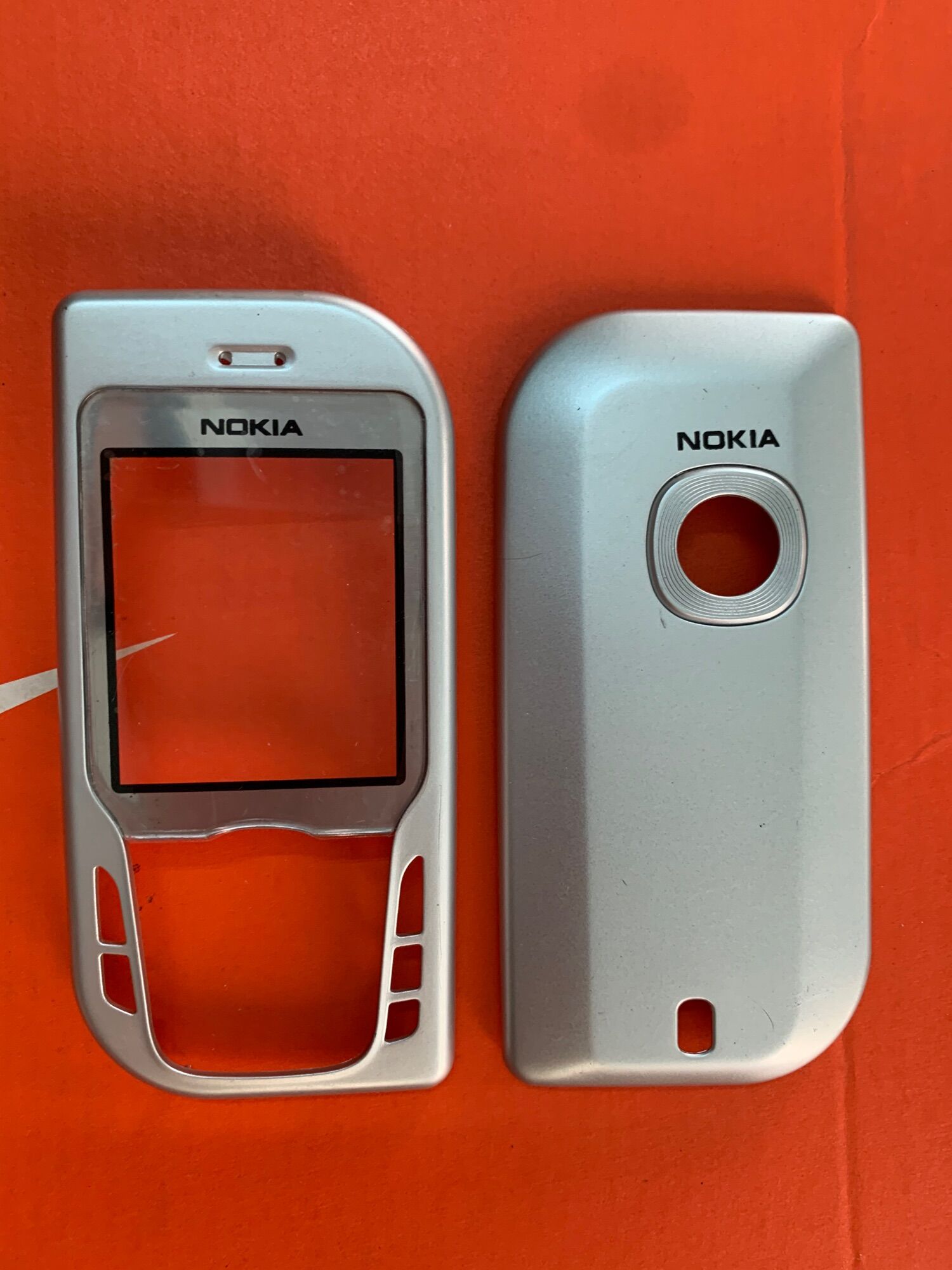 Vỏ nokia 6670