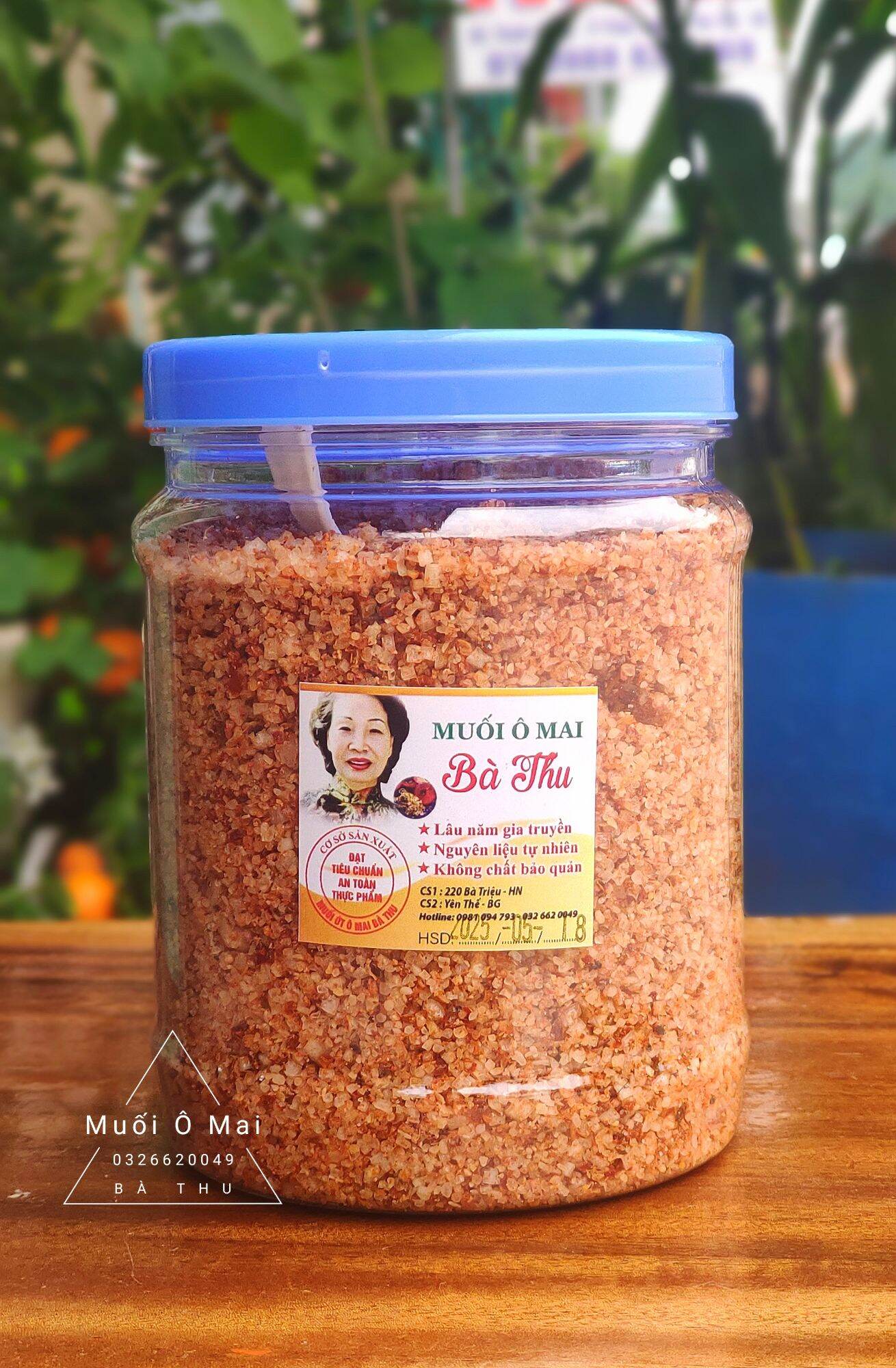 Combo 2 lọ 500g + 2 túi dùng thử muối ô mai Bà Thu Chính hãng