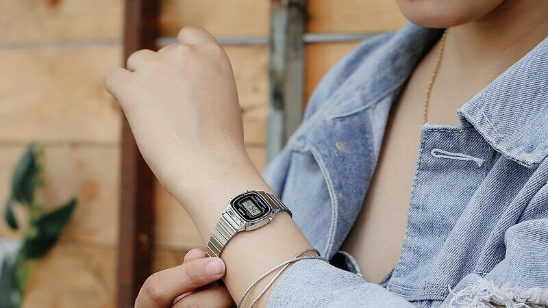 Đồng hồ casio xịn sò cho các bạn nữ