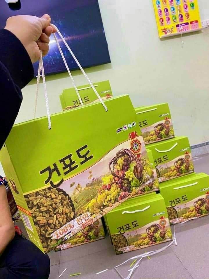 🍇🍇🍇 NHO KHÔ HÀN QUỐC HỘP 1KG 🍇🍇