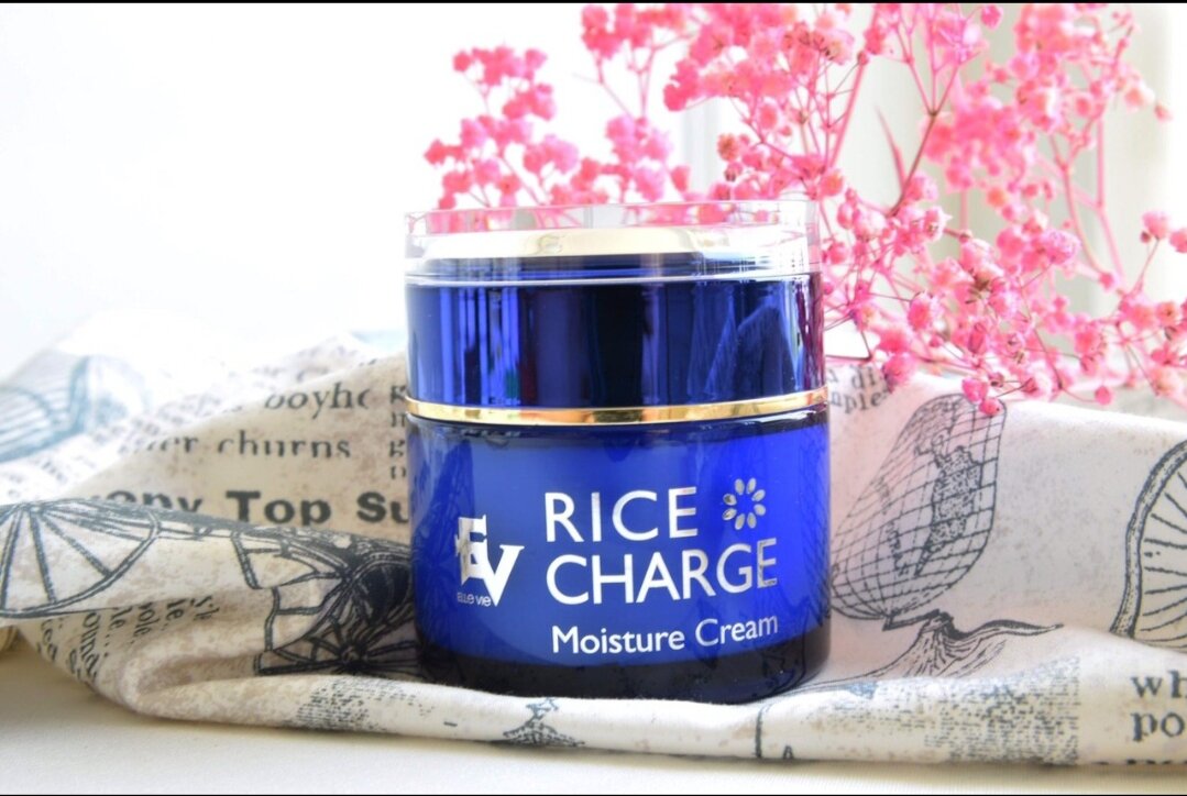 Kem dưỡng da Elle Vie Rice nhật bản