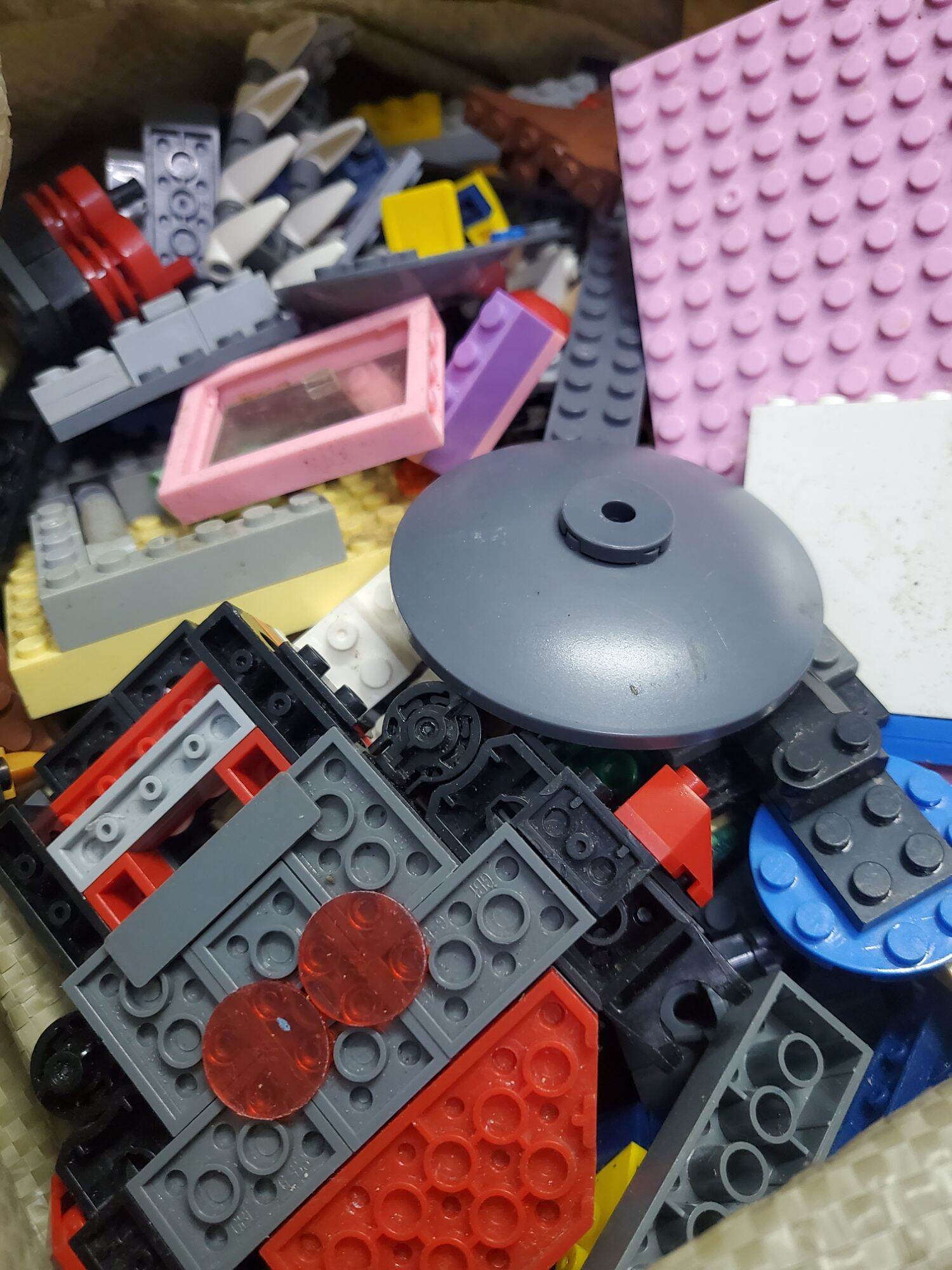 Thanh lý 1kg lego hàng CAO CẤP CŨ vệ sinh sạch có in chữ trên mảnh ghép