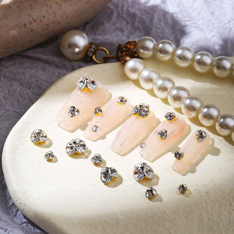 ĐÁ NAIL-  ĐÁ CHÂN NHỌN ĐÍNH  CỤM SẴN