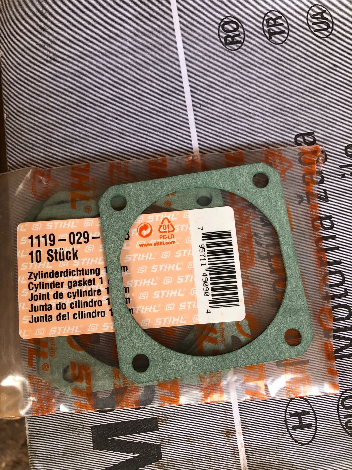 Roong nòng máy cưa Stihl MS 381