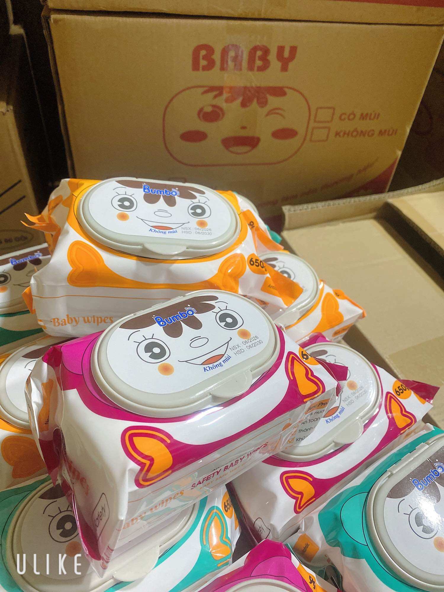 Sỉ combo 10 gói khăn ướt baby wipes 650g mẹ và bé Không mùi, không chất độc hại an toàn cho bé ( date:2027)