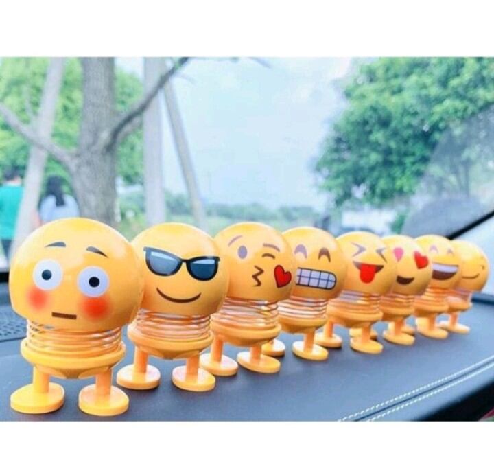 Con lắc Emoji gắn xe ô tô