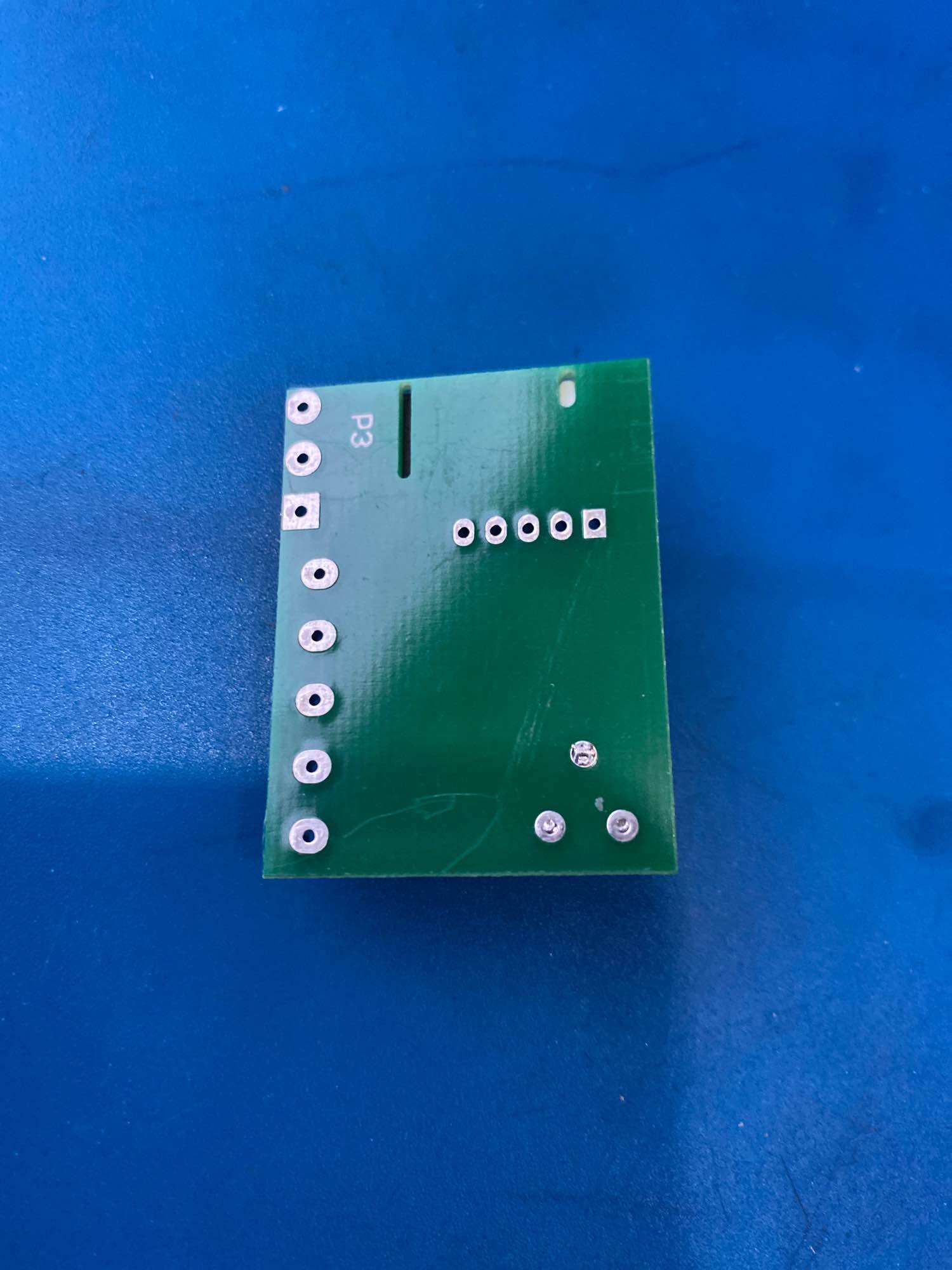 mạch khiển 5 cổng 220v (led dây làm Sao)