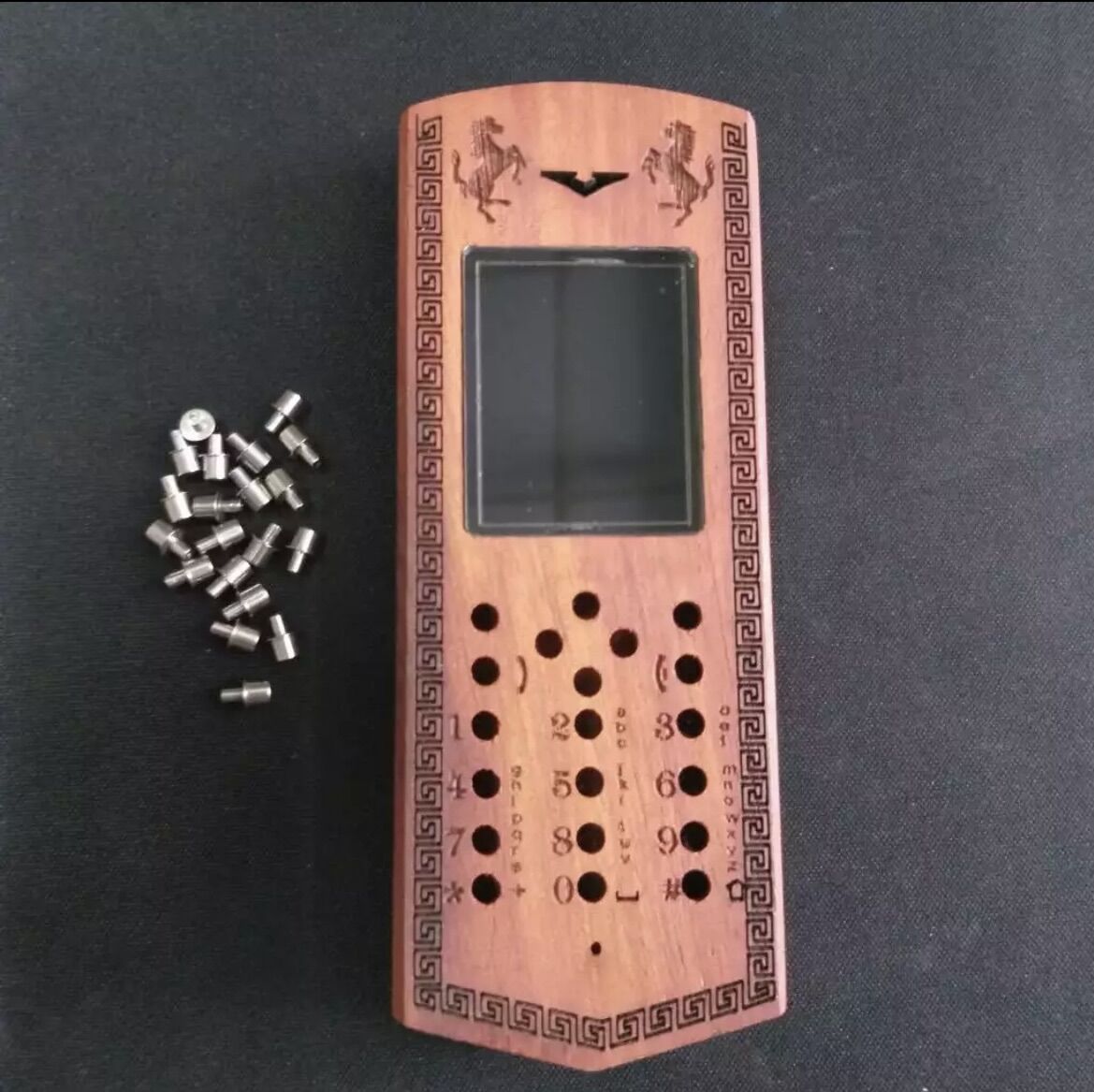 [HCM] Vỏ gỗ cho điện thoại Nokia 107