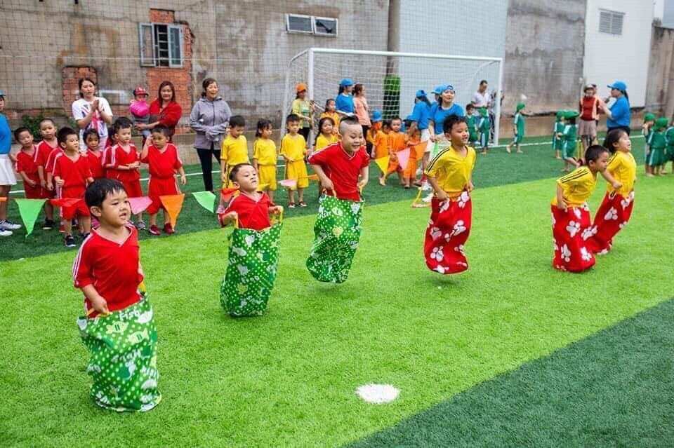 Bao bố, trò chơi nhảy vận động