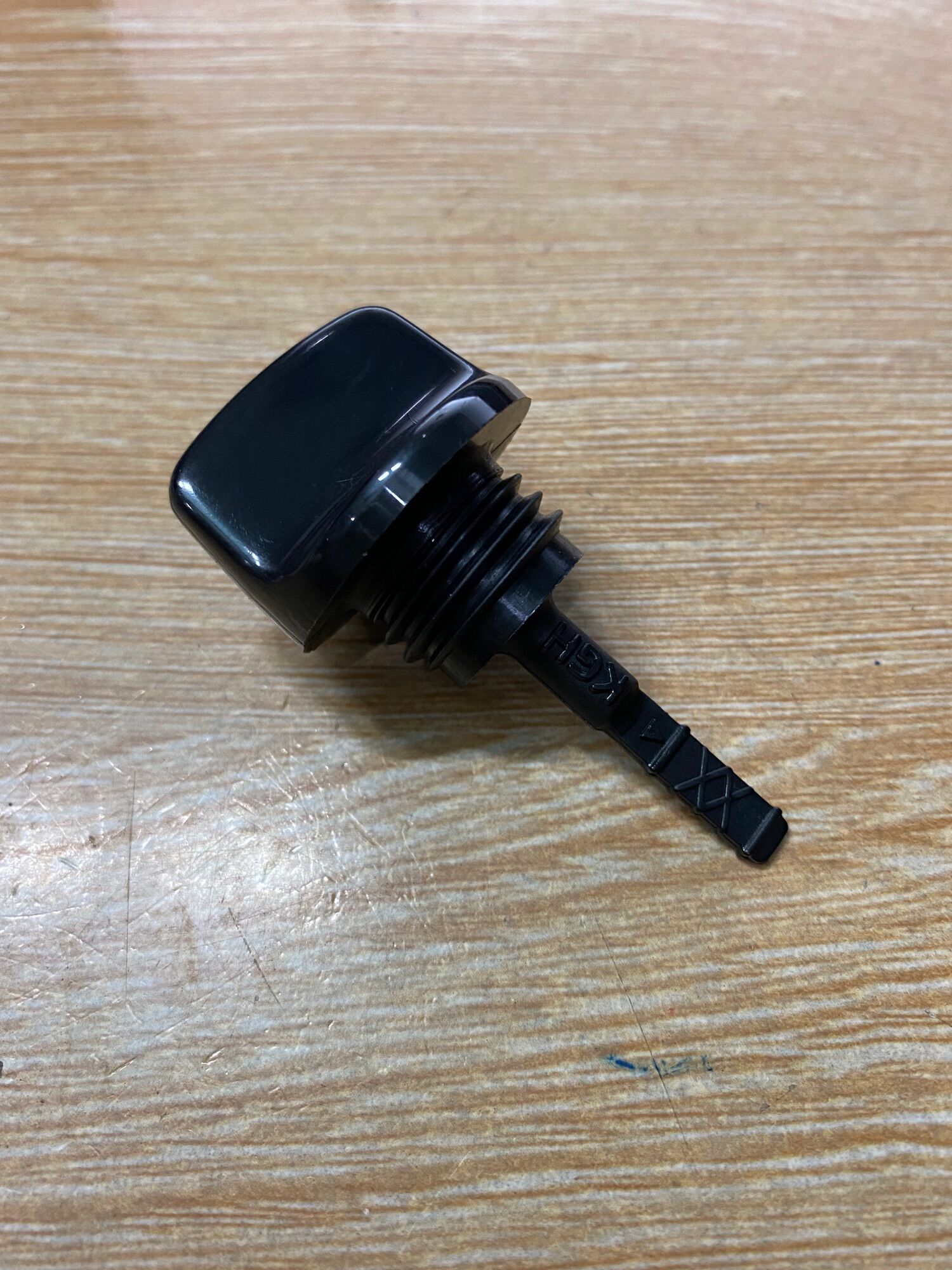 Thước thăm dầu HONDA WINNER 150 / WINNER X (RS150 V1 V2 V3) (15651KGH900)