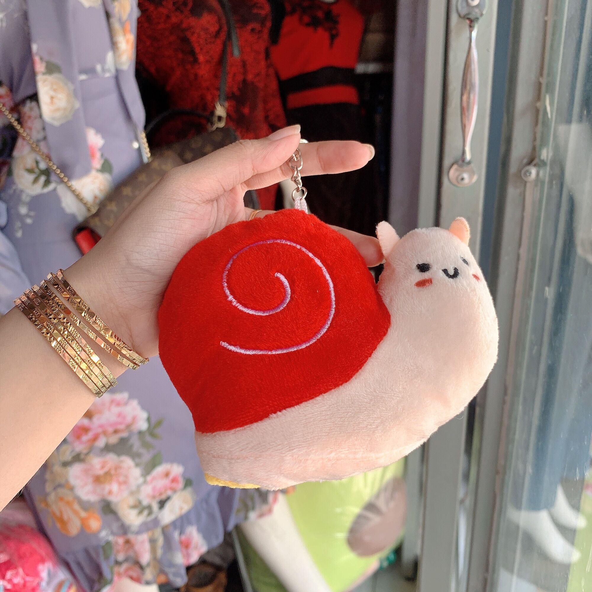 Móc khoá gấu bông miniso lộn 2 mặt