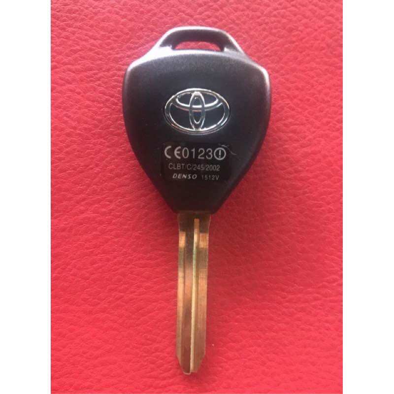 Vỏ chìa khóa xe TOYOTA CAMRY 4 nút