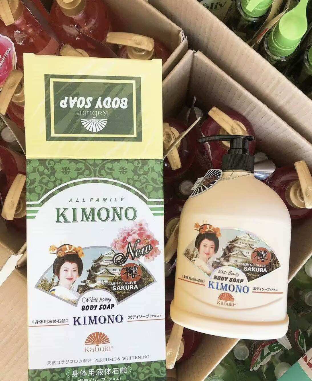 [HCM] Sữa tắm trắng da Kimono Nhật 1200ml