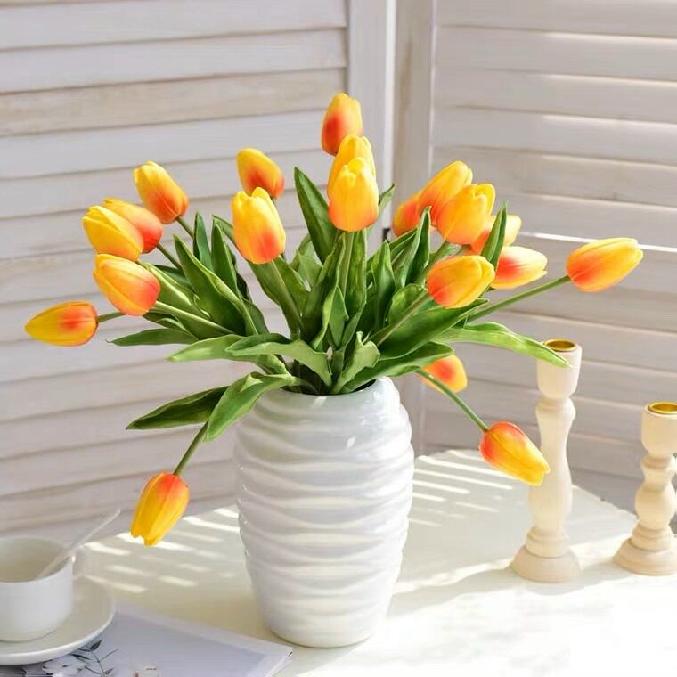 Hoa Tulip Giả