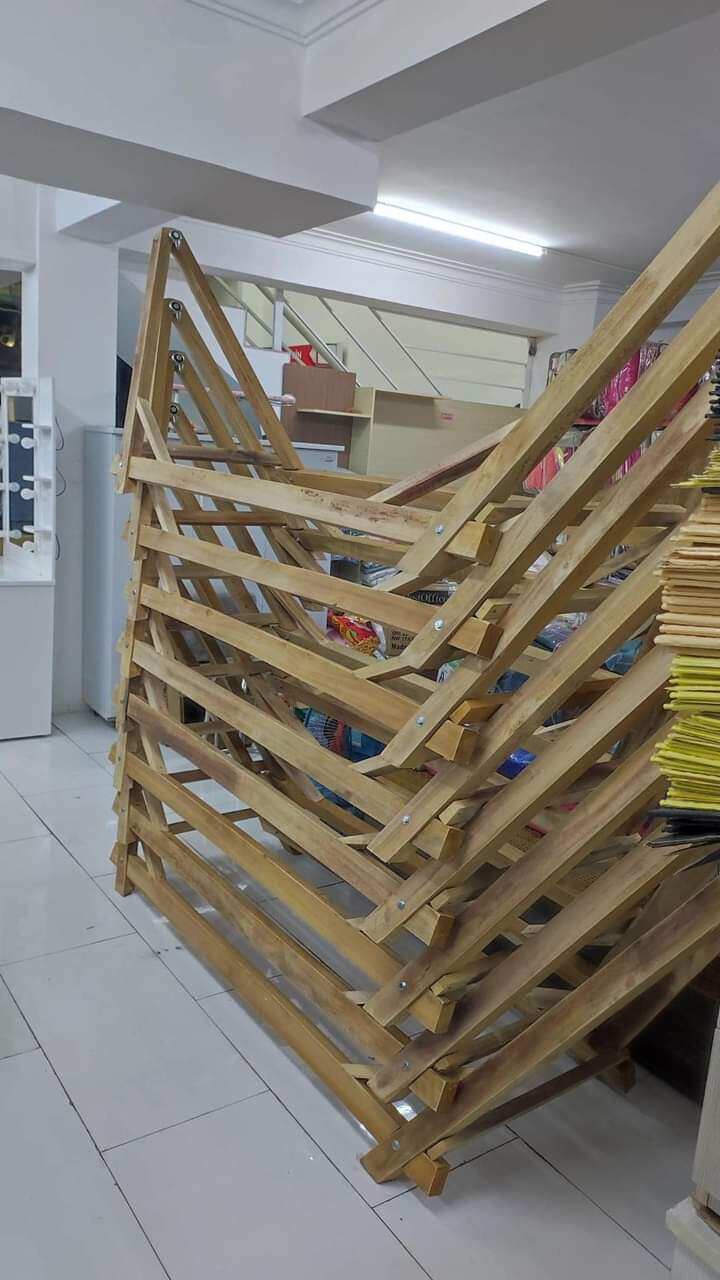 GIÁ VÕNG GỖ