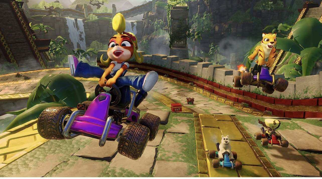 Đĩa Game PS4 : Crash Team Racing Nitro Fueled (new)