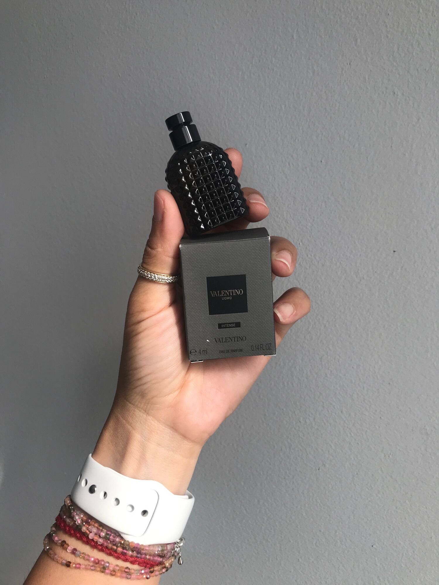 Valentino uomo intense edp 4ml#ở đây shop chỉ bán hàng authentics#