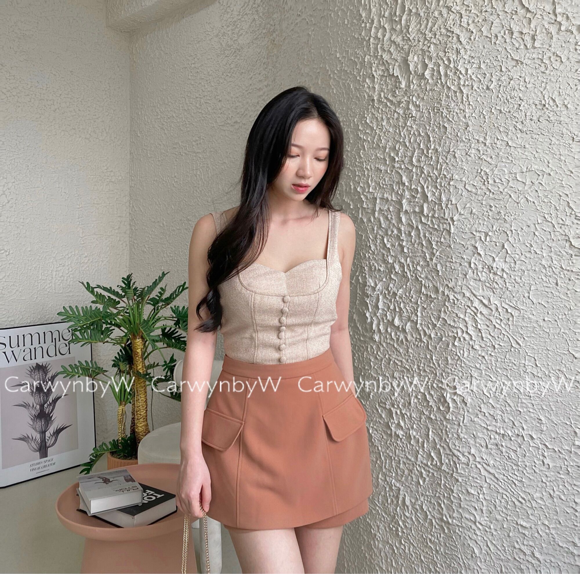 CarwynbyW - Áo Croptop Cúp Ngực 2 Dây Body