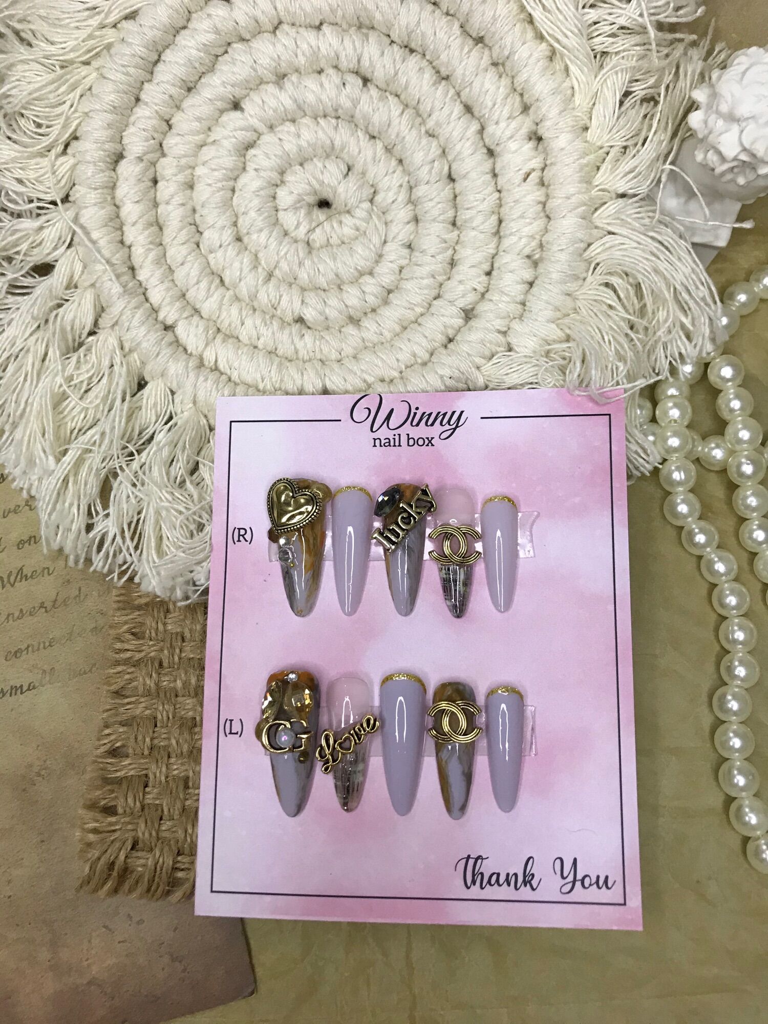 Nailbox móng up móng giả vân đá charm đồng chanel