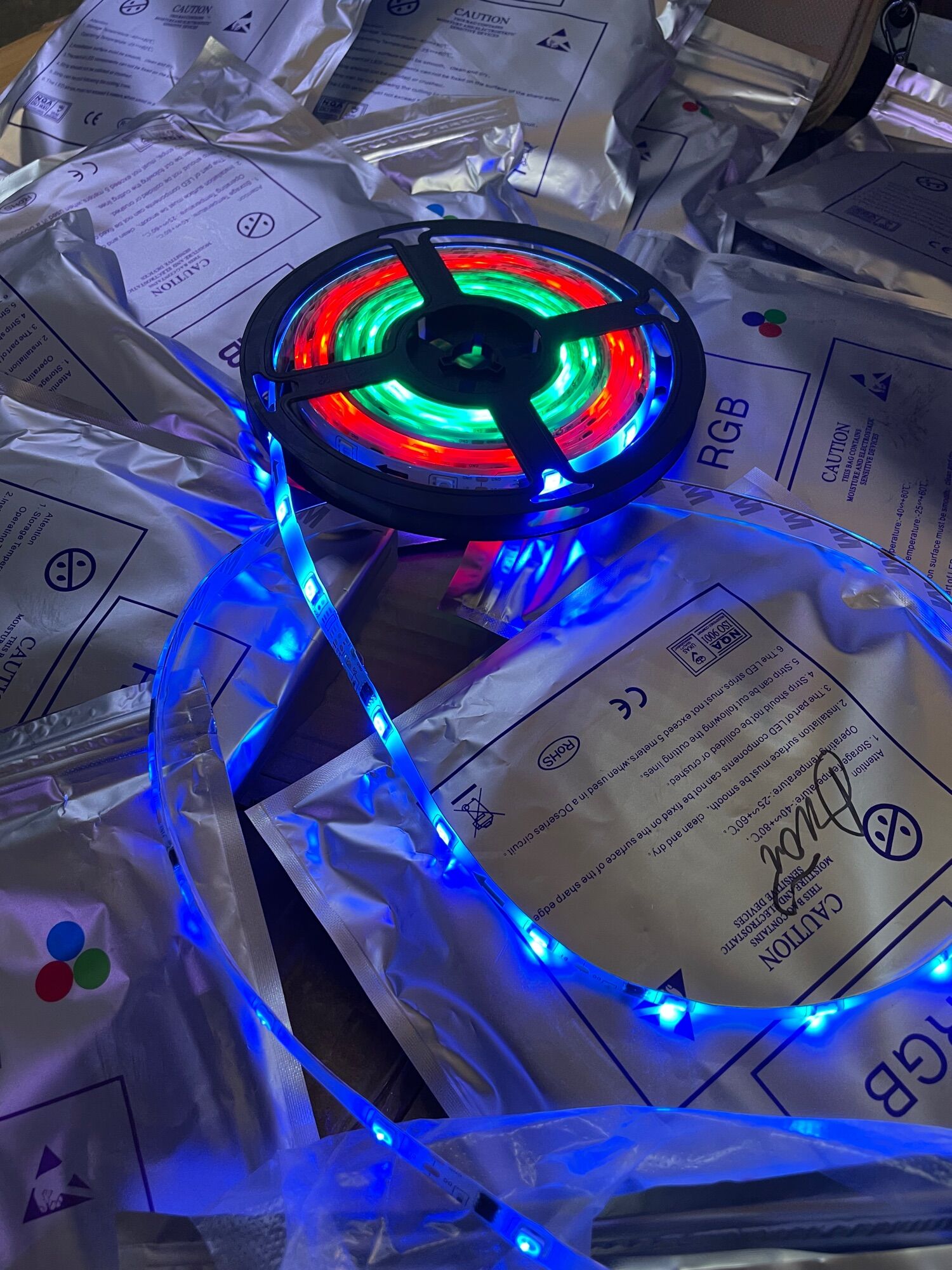Led đuổi 12V cuộn 5m