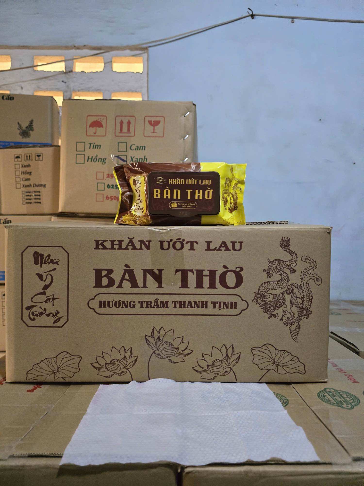 Combo 10 Gói Khăn Ướt Lau Ban Thờ gói 30 tờ , Khăn Ướt Bao Sái Ban Thờ Hương Thơm Tự Nhiên
