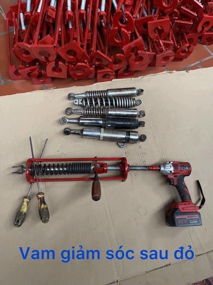Vam ép giảm sóc sau xe số xe ga
