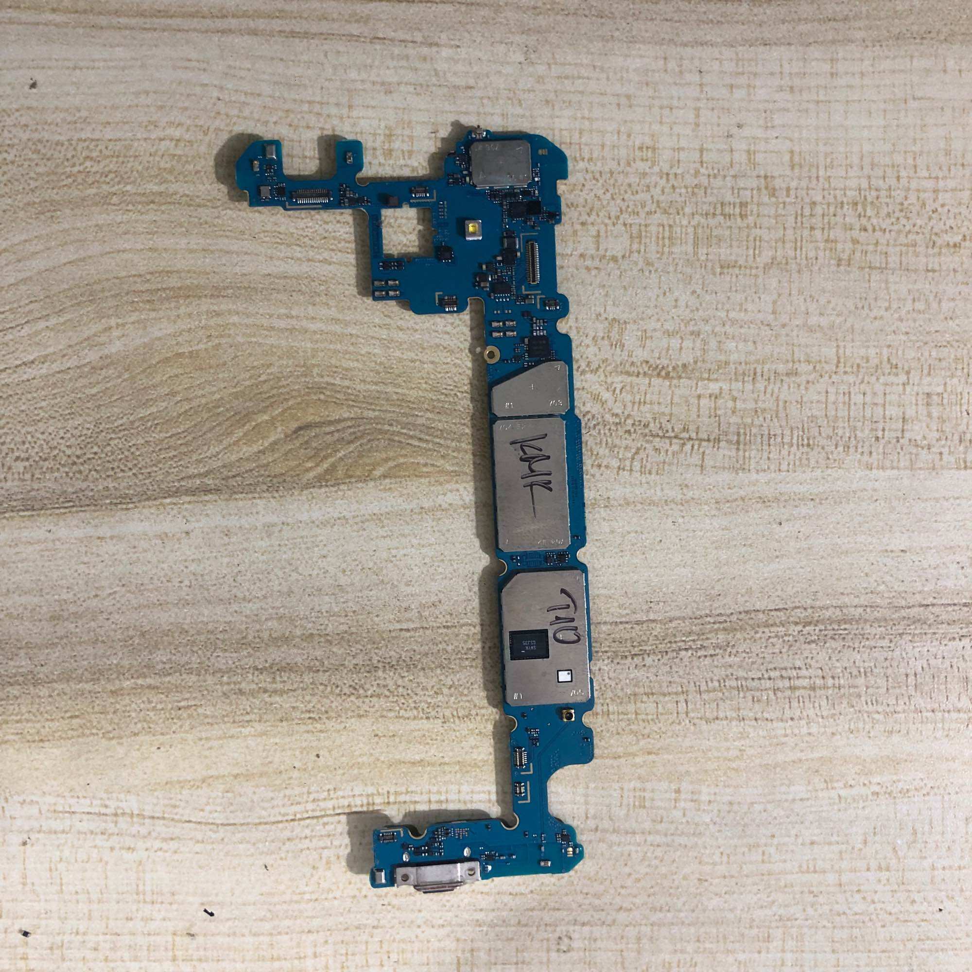 Main Samsung A720 ( A7 2017 ) Full Zin Wifi, Sim , Sạc ,…)