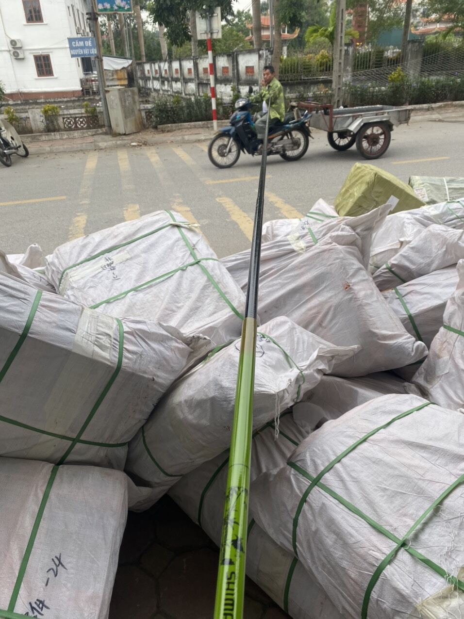 Cần Câu Tay 3h Trúc Xanh